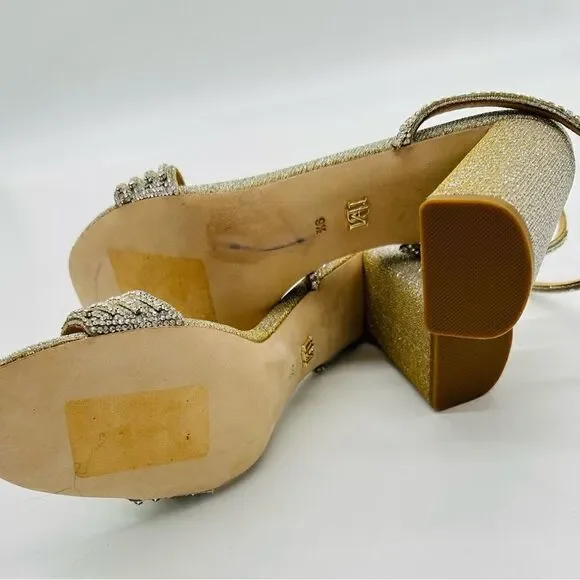 Badgley Mischka Women's Becca Ankle Strap
High Heel Sandals - Picture 7 of 8